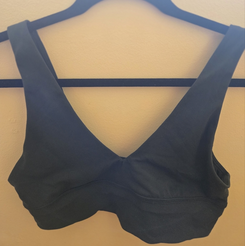 Lululemon Athletica Forest Green Align V neck Bra